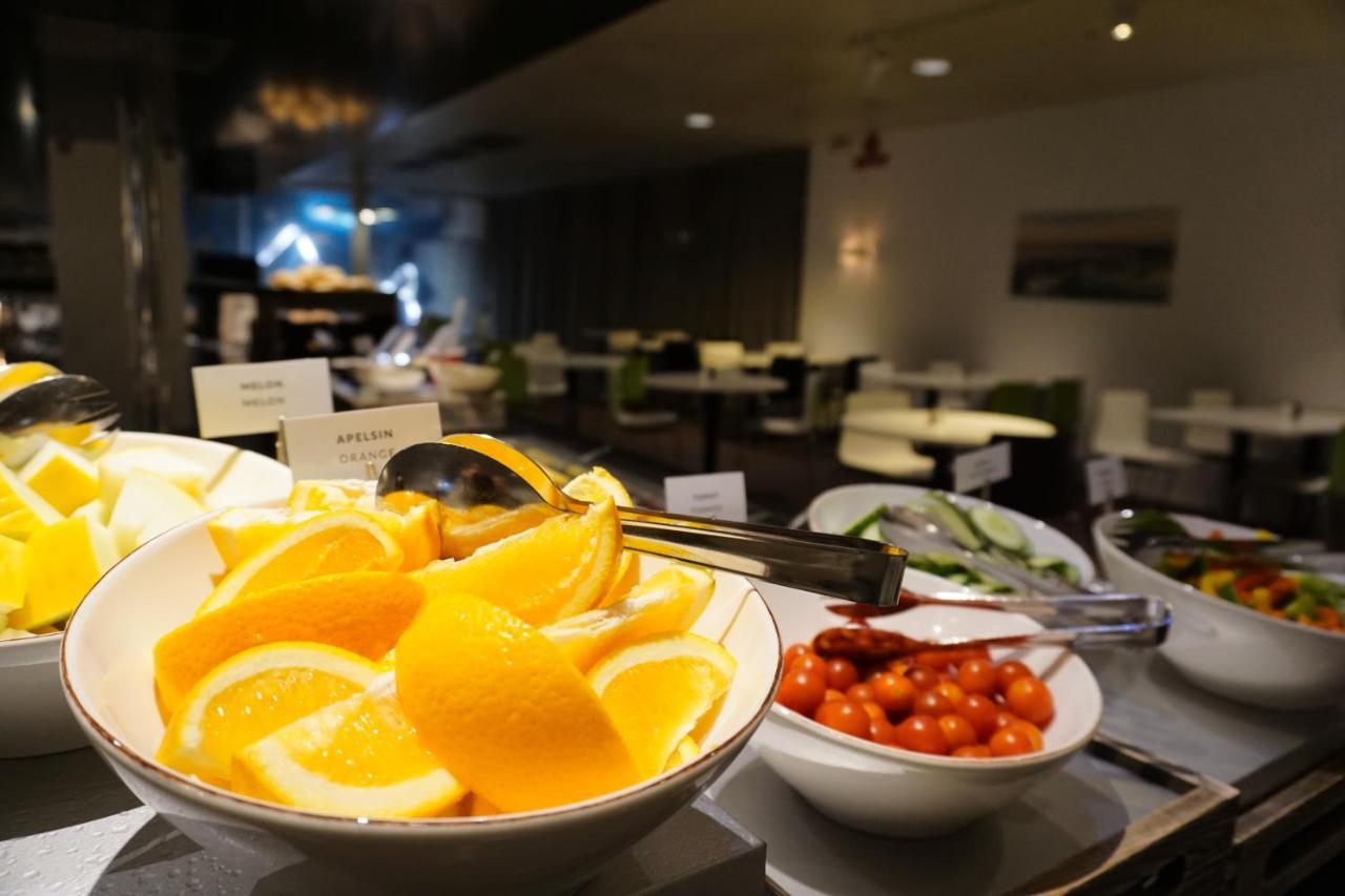 First Hotel Joenkoeping Экстерьер фото