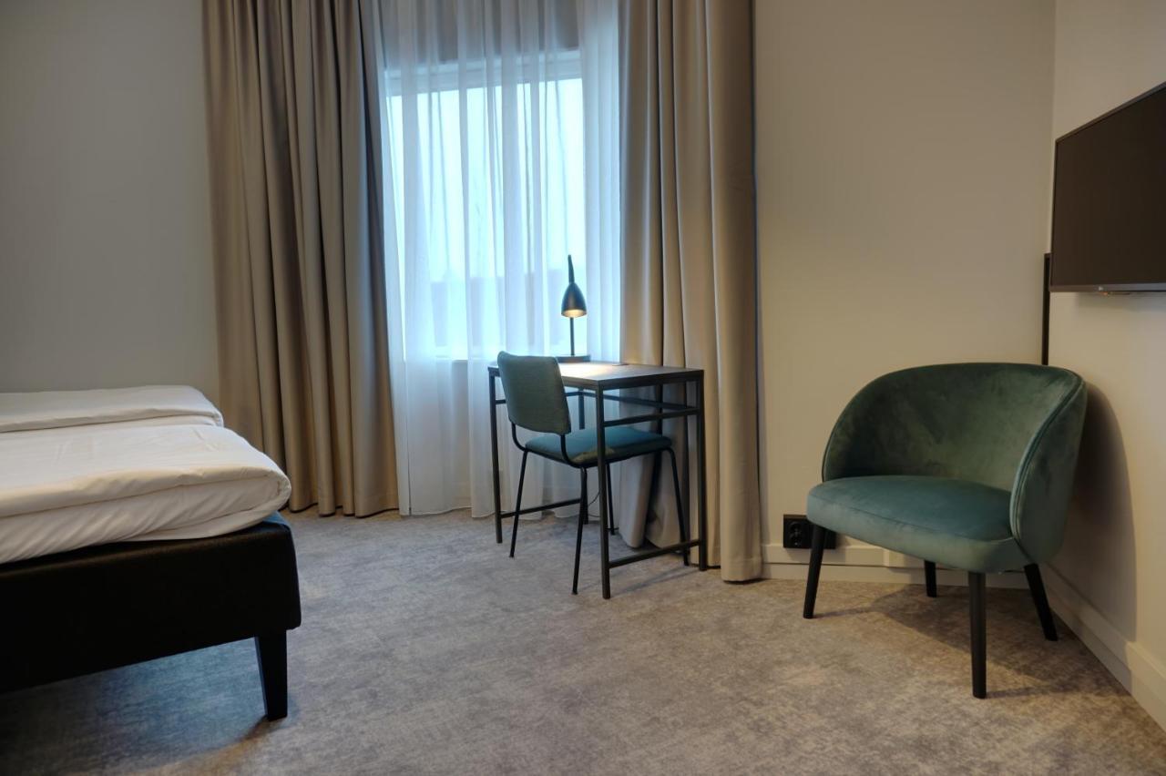 First Hotel Joenkoeping Экстерьер фото