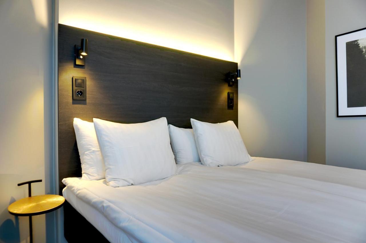 First Hotel Joenkoeping Экстерьер фото