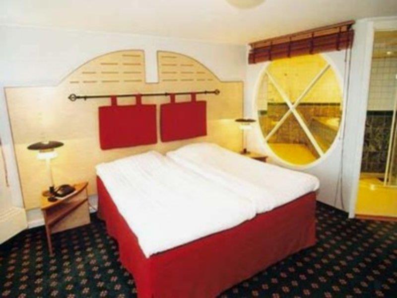 First Hotel Joenkoeping Номер фото
